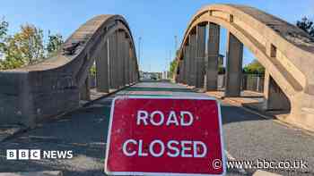Funding bid to replace condemned bridge