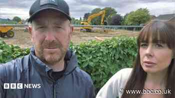 Residents next to building site unhappy about dust