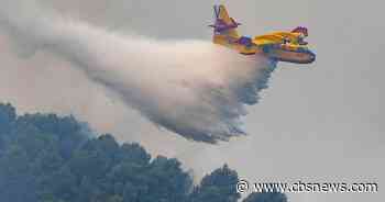 These are the "super scooper" firefighting seaplanes dousing European and U.S. wildfires