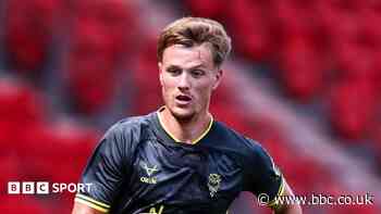Colchester re-sign Thorn on loan from Lincoln