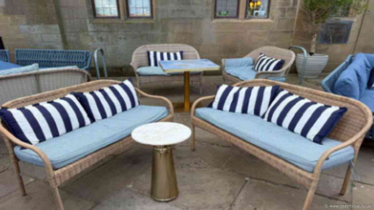 North Yorkshire seaside town divided over restaurant's outdoor seating plans