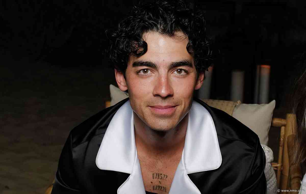 Joe Jonas says he sought therapy for his low album sales