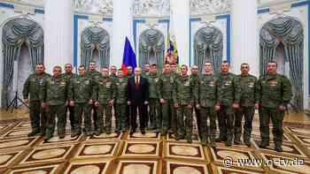 Selenskyj warnt vor Mobilmachung: US-Geheimdienste trauen Putin begrenzten Angriff auf Nato zu