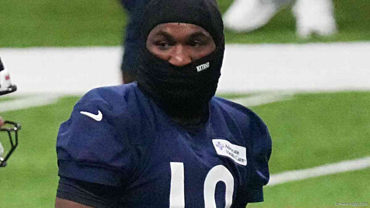 Bears WR Burden leaves practice with injury