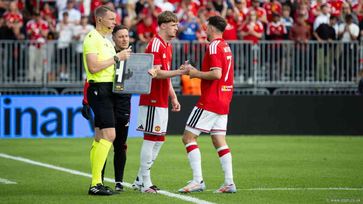 Man Utd being 'careful' with Mount after scare