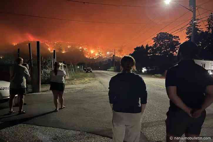 UPDATE: ‘Aggressive’ wildfire grows to 10,340 hectares in Summerland