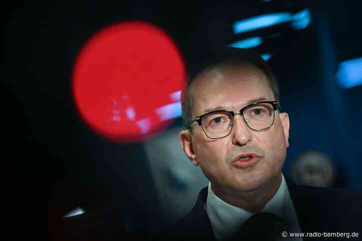 Dobrindt: Neues Zentrum soll zu Drohnensicherheit forschen