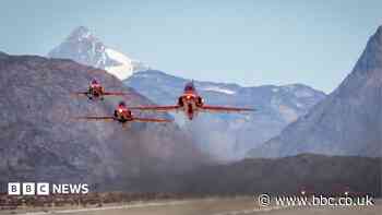 Red Arrows pull out of Edinburgh Military Tattoo display