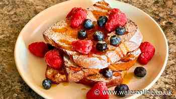 French toast will be tastier and crispier if you ditch the pan for simpler cooking method