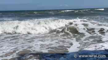 Good Samaritan washed up on shore after saving young girl in Myrtle Beach