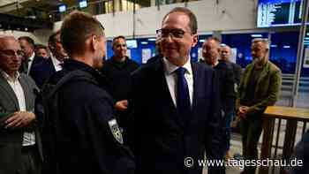 Dobrindt will nach Drohnen-Vorfall Forschung ausbauen