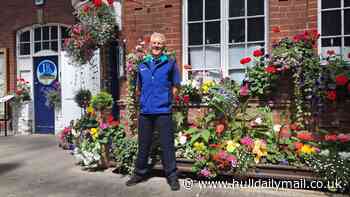 ‘I’ll avo go at that’ - Bridlington station volunteer gardener is growing lemons and avocados
