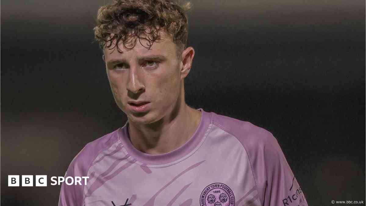 Harriers sign Shrewsbury striker Stewart