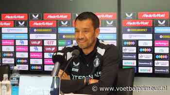Van Bronckhorst knipoogt naar voorspellingen: 'Experts weten het allemaal zo goed'