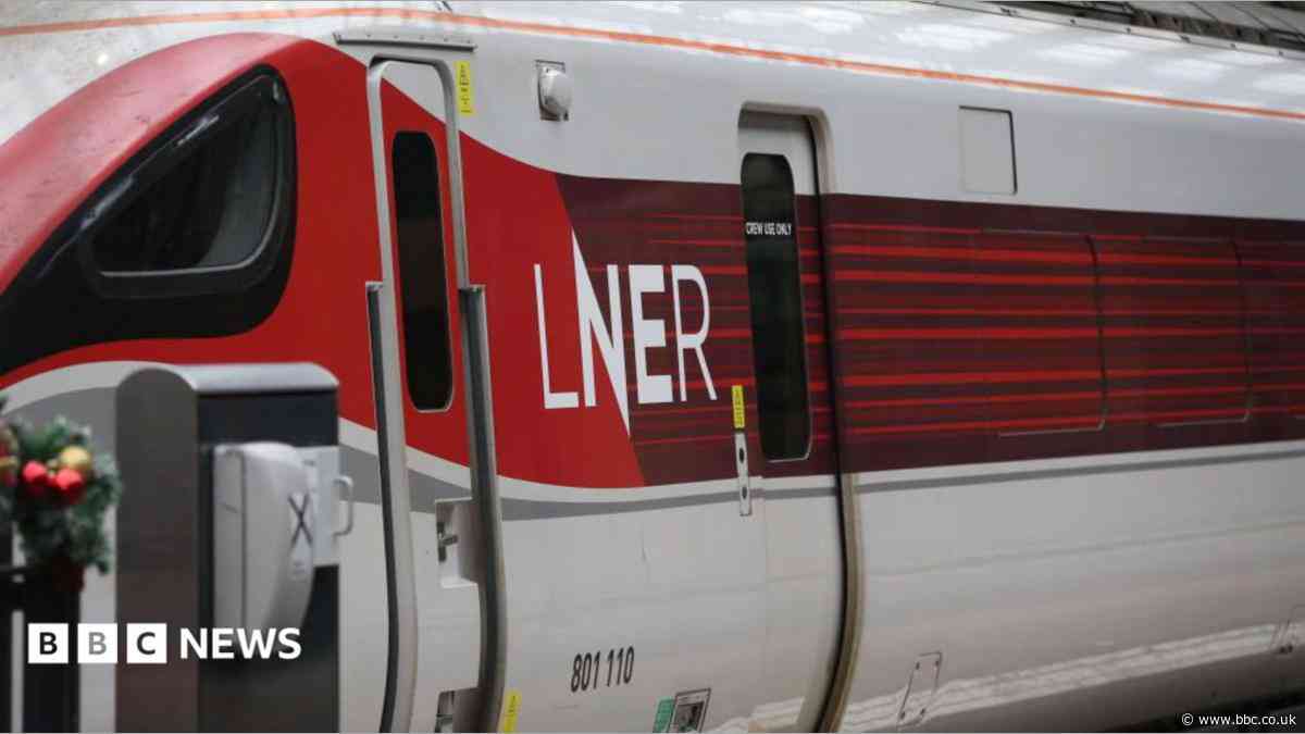 Passengers warned of bank holiday rail disruption