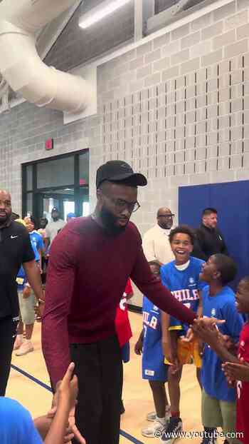 Jaylen Brown has arrived in Philly! #jaylenbrown #shorts #nba #sixers #76ers