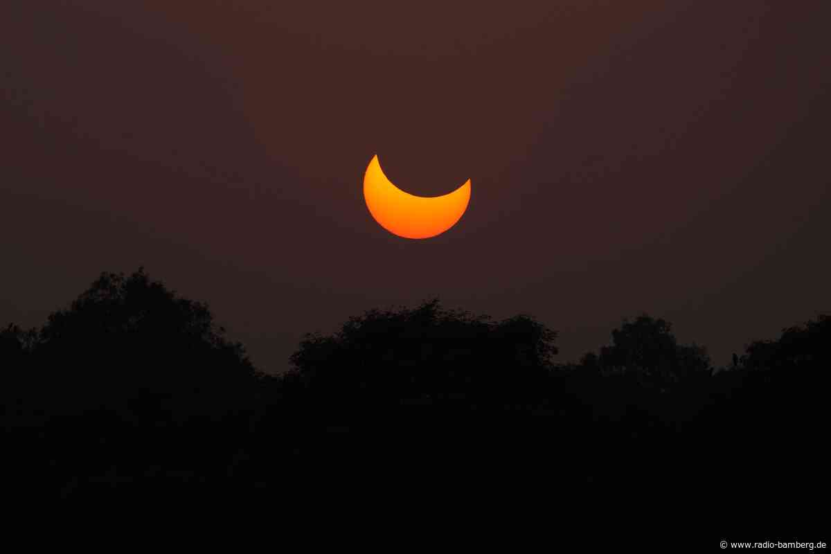 Partielle Sonnenfinsternis 2026: Was der Bayer wissen muss