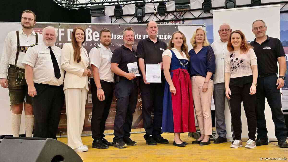 Feuerwehr gewinnt Ehrenamtspreis – Mannschaft entwickelte Kodex selbst