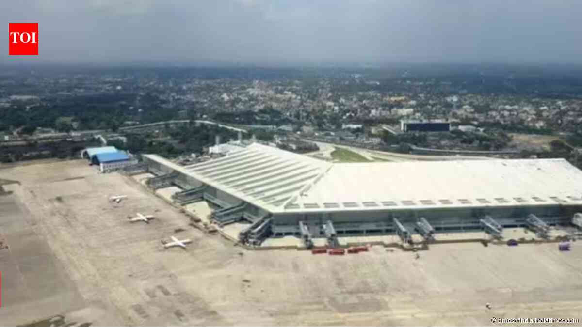 Laser beam disorients pilot, Malaysia Airlines flight circles before safe landing in Kolkata