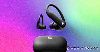 8 Best Workout Headphones & Earbuds: Beats, Bose, Apple (2026)