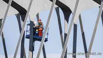 So könnte die neue Sternbrücke auch aussehen: Künstler zeigt bunte KI-Version