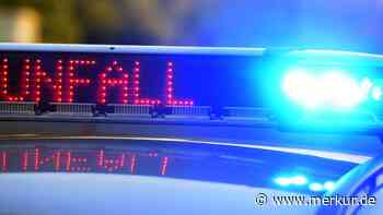 Audi-Fahrerin übersieht Motorrad: Zwei Verletzte bei Kollision