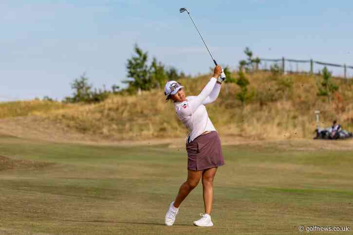 Hull in touch as Huang holds onto lead at PIF London Championship