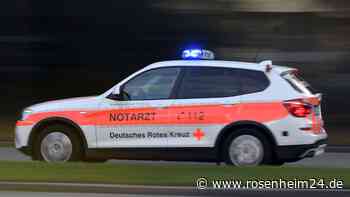 Unfall bei Abrissarbeiten: Mann erleidet tief klaffende und blutende Wunde