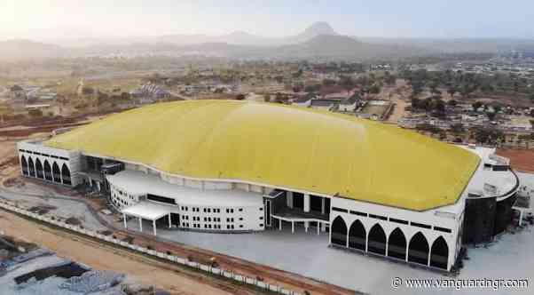 10 churches with the largest auditoriums in the world