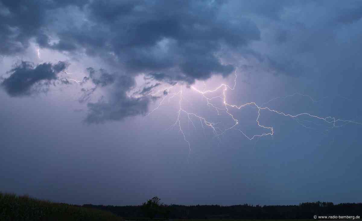 DWD warnt vor Hitze, Gewittern und Hagel in Bayern