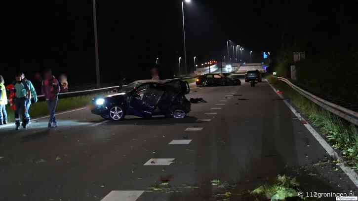 Forse aanrijding op N370 bij knooppunt Boterdiep, ringweg afgesloten