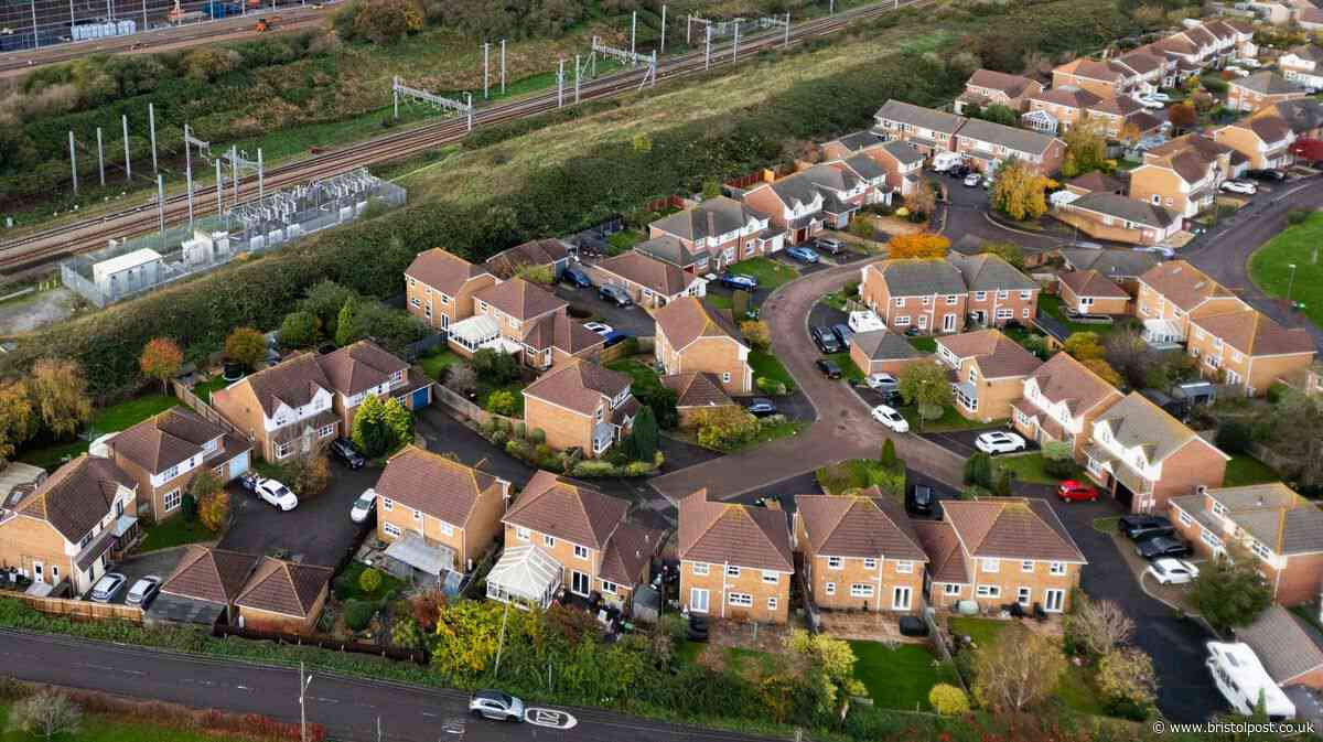 Bristol Water issues in Severn Beach area as burst main affects thousands - updates