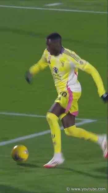 Remembering THIS GOAL from KOLO MUANI vs COMO 😮‍💨​