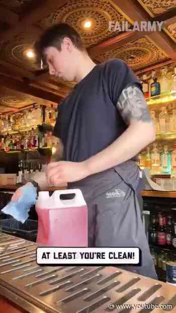 Hate it when that happens #fails #weightlifting #CCTV #fishing #shorts