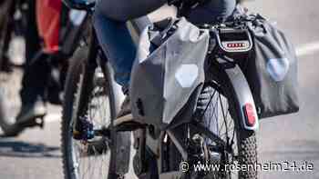 E-Bike-Unfall in Riedering: Stephanskirchnerin (62) schwer verletzt
