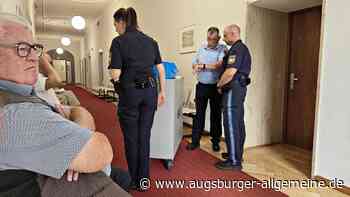 Prozess in Neuburg: „Reichsbürger“ kämpft gegen Steuerbescheid