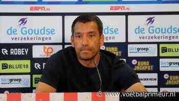 Van Bronckhorst dolblij met rentree bij Feyenoord: 'Het blijft een mooi gevoel'
