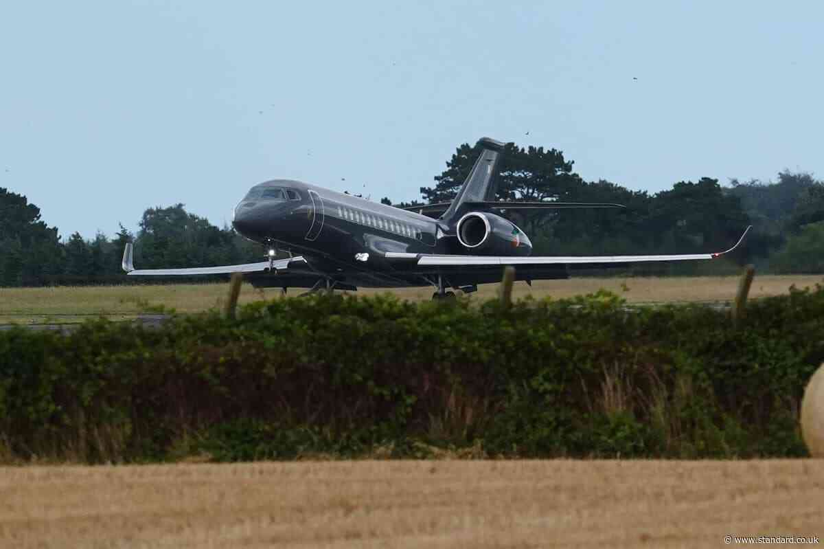 Irish Government jet believed to be carrying Daniel Kinahan lands in Ireland