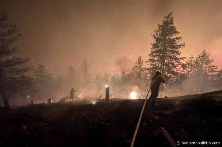 UPDATE: Bald Range wildfire west of Summerland grows, ‘challenging day’ ahead