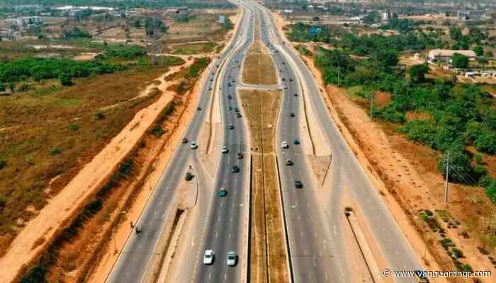 147 structures to be affected by coastal highway service lane