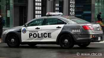 2 men arrested after armed robbery, fleeing from officers in stolen vehicle: Toronto police