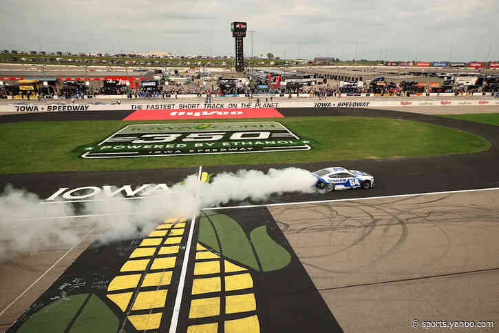 Ty Gibbs holds off teammate Christopher Bell to win NASCAR race at Iowa