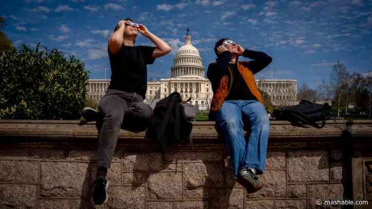 Solar eclipse 2026 from the US: how to watch from home and online