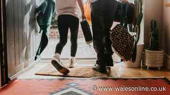 Parents praise Dunelm half-price buy to beat back-to-school hallway chaos