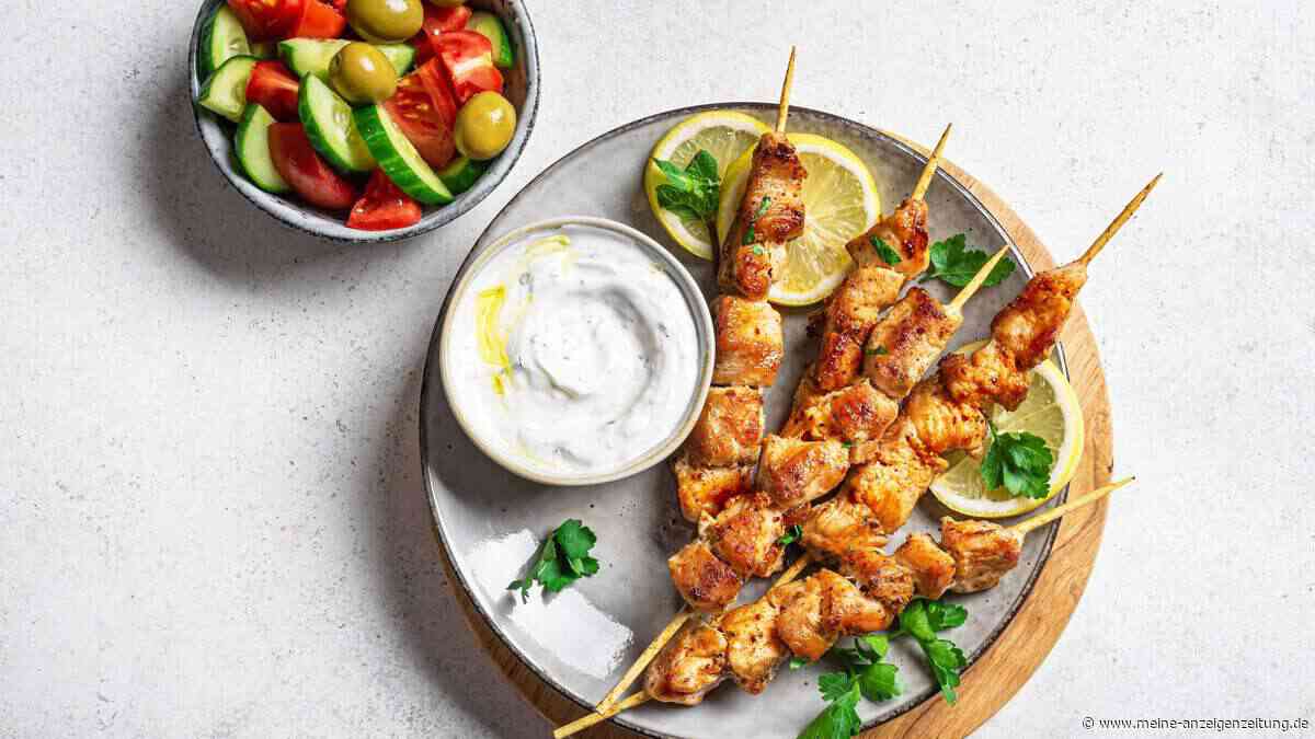 Gyrosspieße mit Tzatziki: würzig, saftig und unwiderstehlich