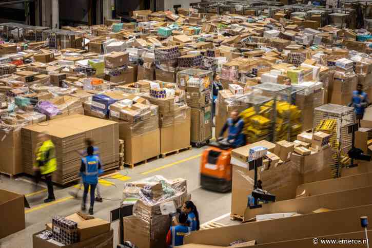 Ruim een derde van alle orders werd in 2025 op maandag verzendklaar gemaakt