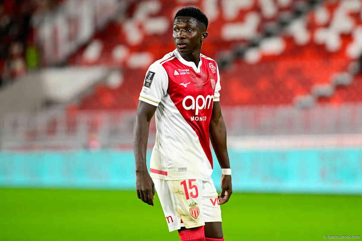 Crystal Palace see midfielder bid rejected as Liverpool and Manchester United lurk