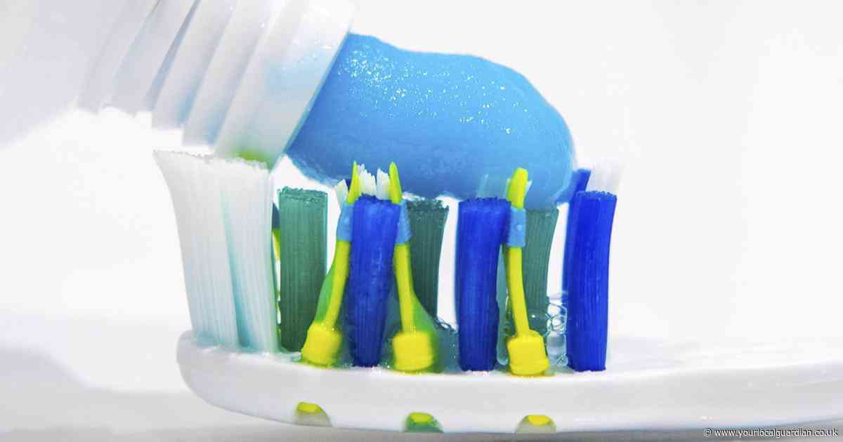 Only 12 per cent of Brits following a dentist-recommended teeth cleaning routine