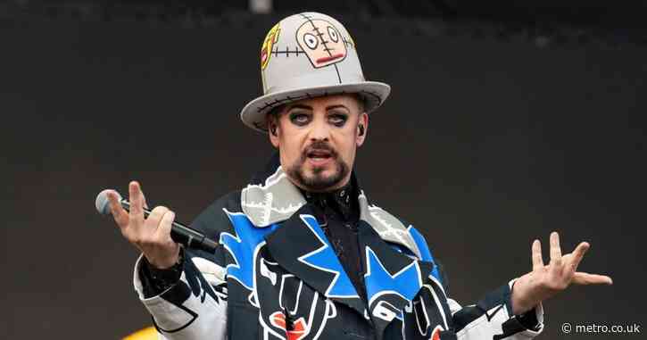 Boy George threatens to sack members of his band who refuse to perform pro-Israel song