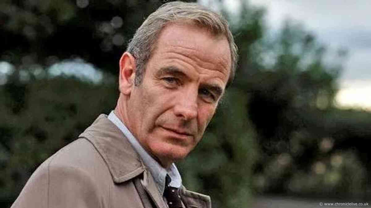 Robson Green almost 'killed off' by TV bosses before major change of heart